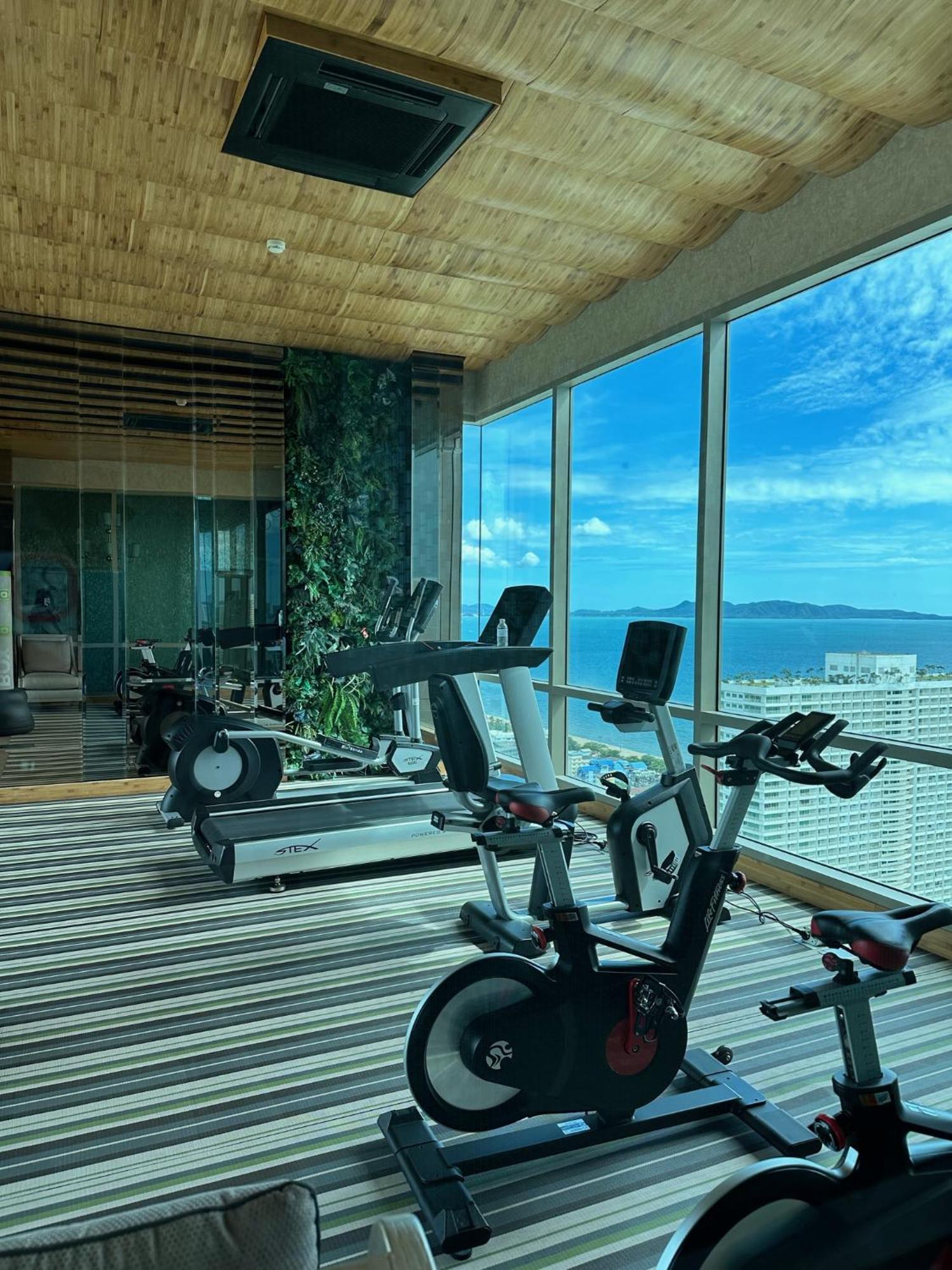 芭提雅高层海景奢华公寓the Riviera Jomtien生香家直达海滩2704 Luaran gambar